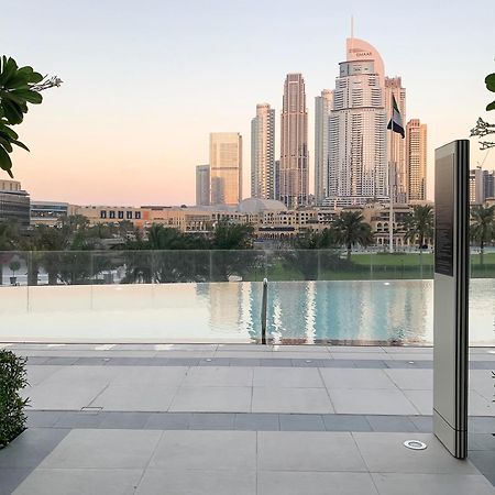 Chic Home With Great Views Near Burj Khalifa 197Gr-2 ドバイ エクステリア 写真